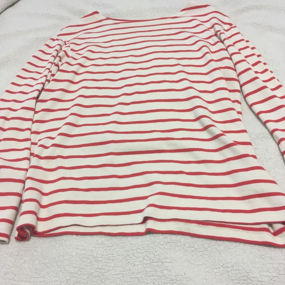 Striped Old Navy shirt in EUC